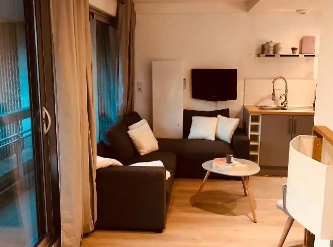 Appartement Triangle D'or, 4 Pers Avec Balcon *